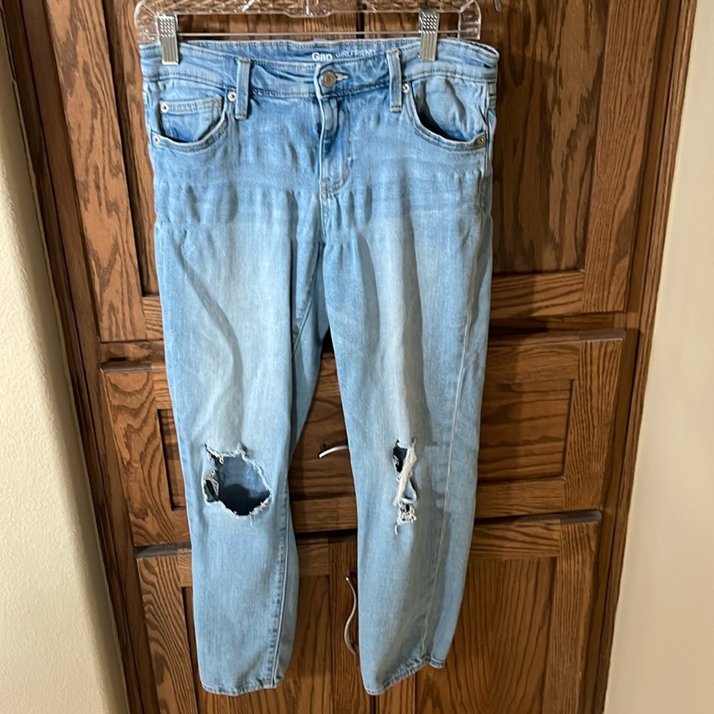 GAP Girlfriend Coup Girlfriend Jeans Size 2/26 Regular EUC